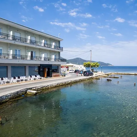 安吉里克酒店 2*